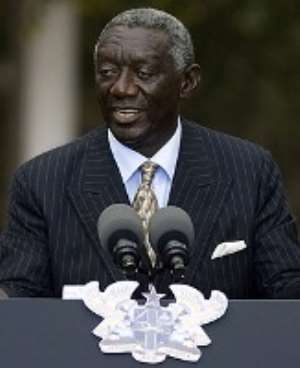 President Kufuor inaugurates water projects for Cape Coast